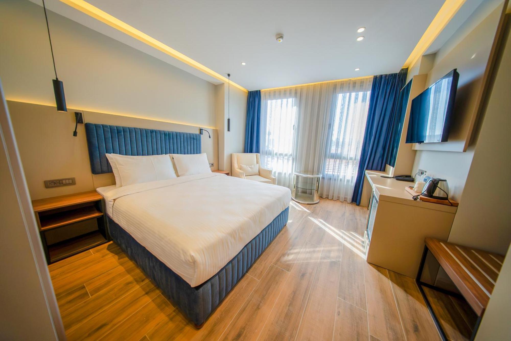 The Palm Bosphorus Hotel イスタンブール エクステリア 写真